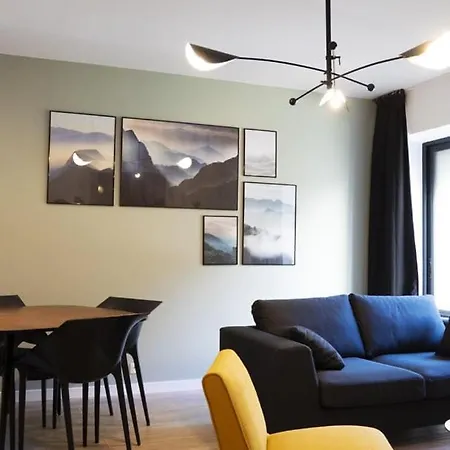 Apartment Le Celeste: Hypercentre, Quiet And Parking Poitiers