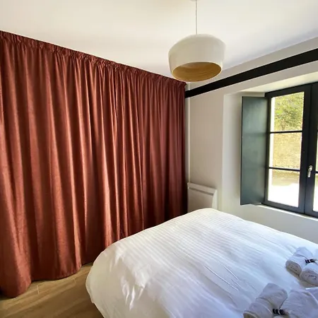 Le Celeste: Hypercentre, Quiet And Parking Apartment *