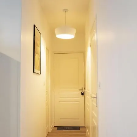 Le Celeste: Hypercentre, Quiet And Parking Poitiers