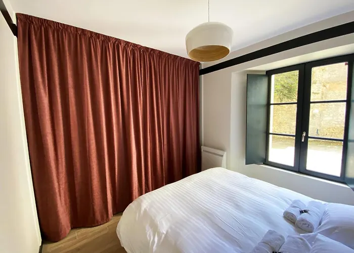 Le Celeste: Hypercentre, Quiet And Parking Apartment *