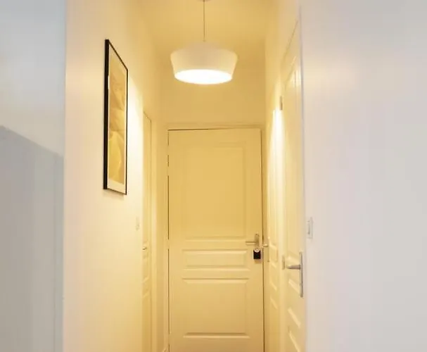 Le Celeste: Hypercentre, Quiet And Parking Poitiers