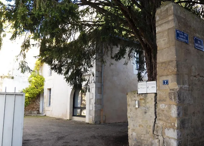 Le Celeste: Hypercentre, Quiet And Parking *